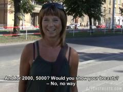 Mature czech girl fucked in a public garden